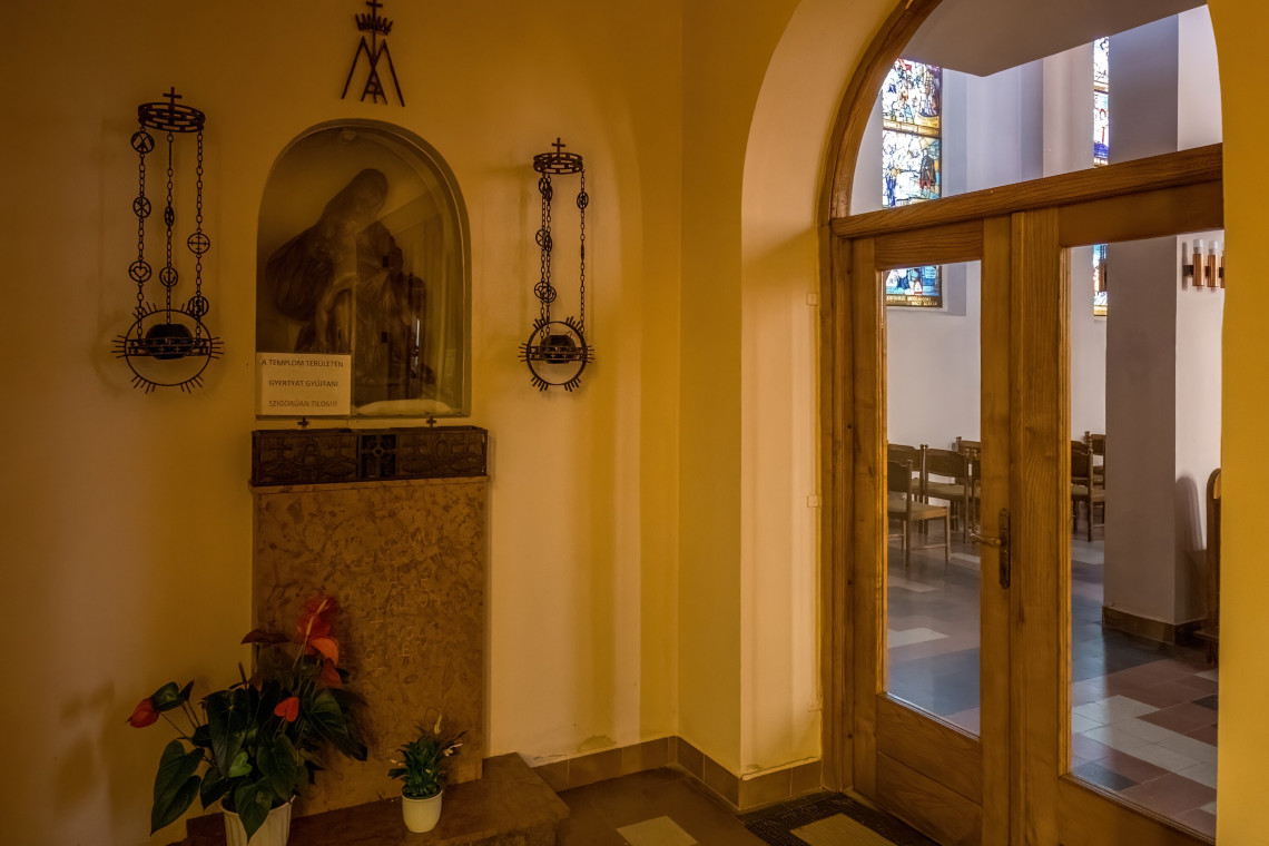 -DDSC02065-severe-noise