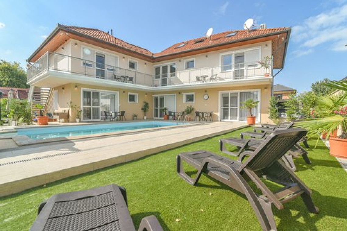 ds_617821_66d5cab0bc2ffaf36d458e2a8aaa4ace