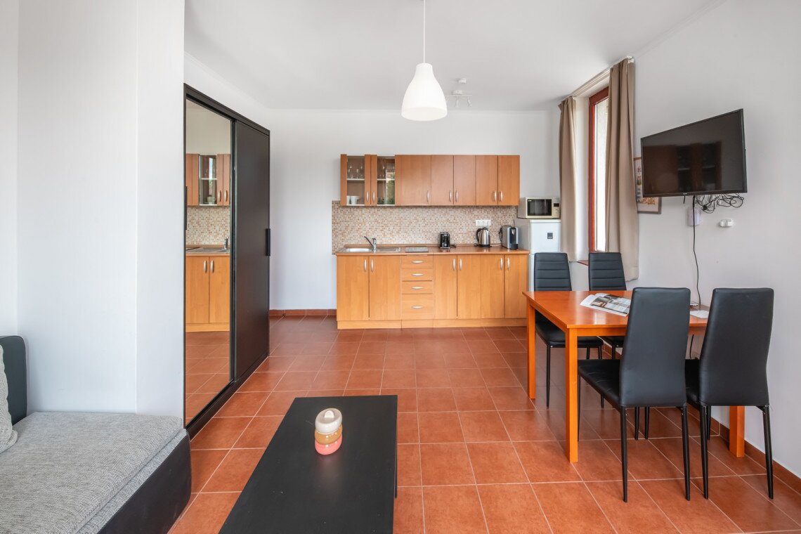 ds_617823_a1e0f60d4060839395574aca8aae7d7f