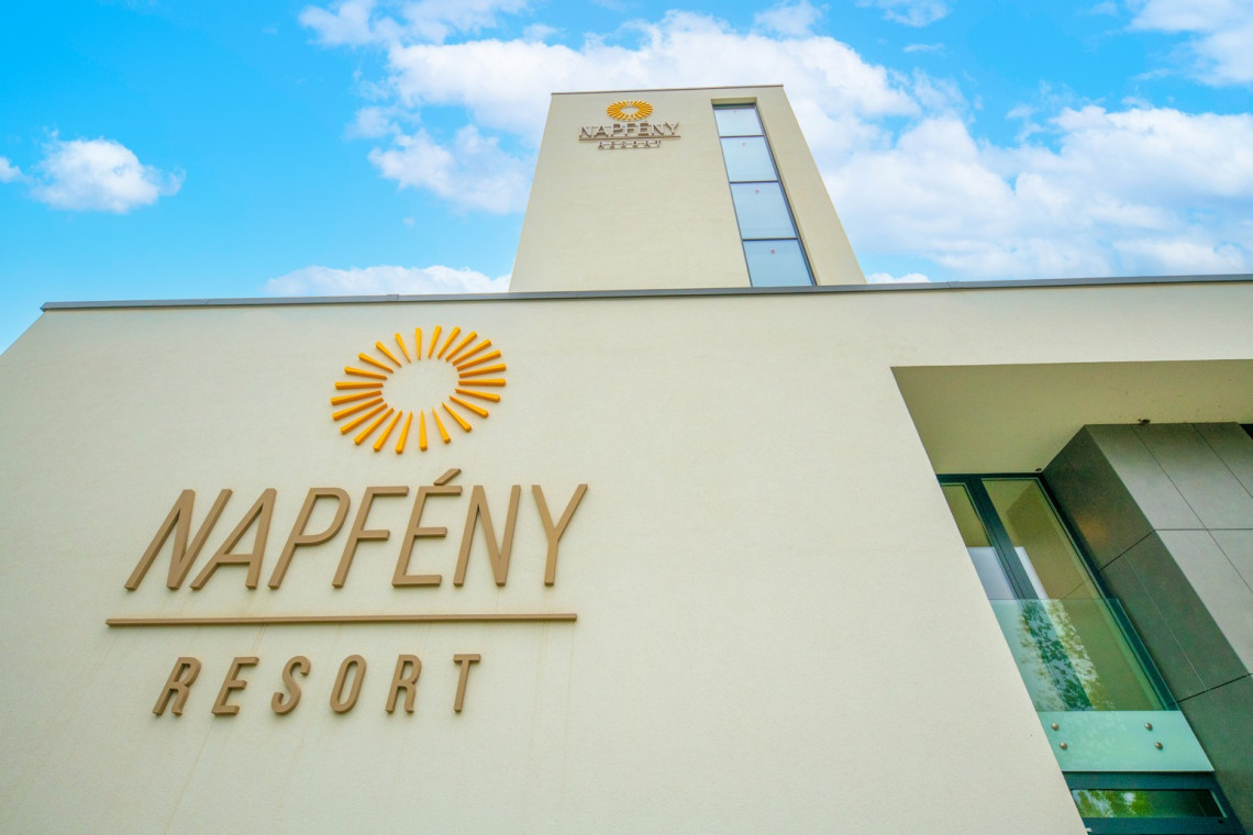 ds_617826_2887b9fe51eb09840606d4275af41f6c