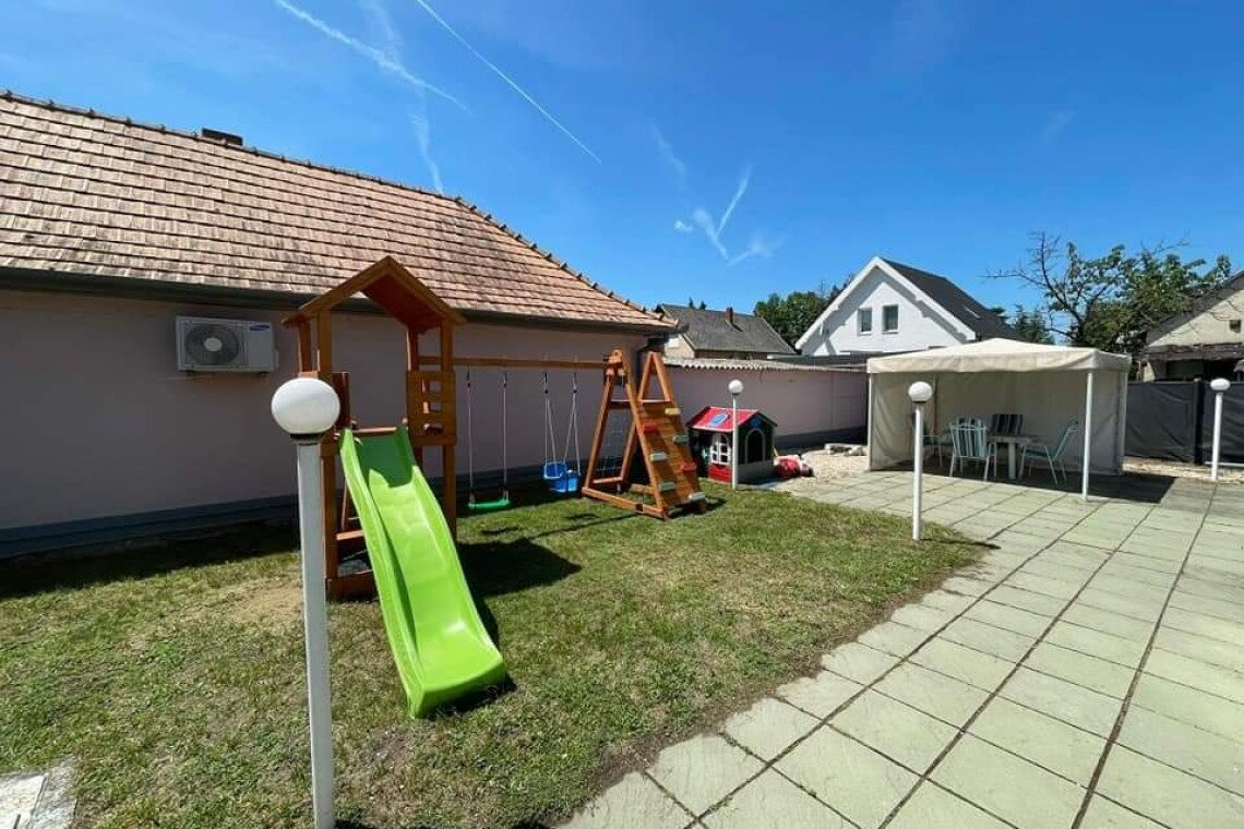 ds_617857_30c128e80b69d846015b9dba78d738aa