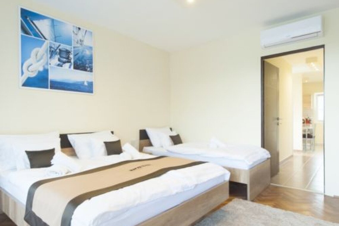 ds_617866_6916012edc052d2fda47a60e99945f27